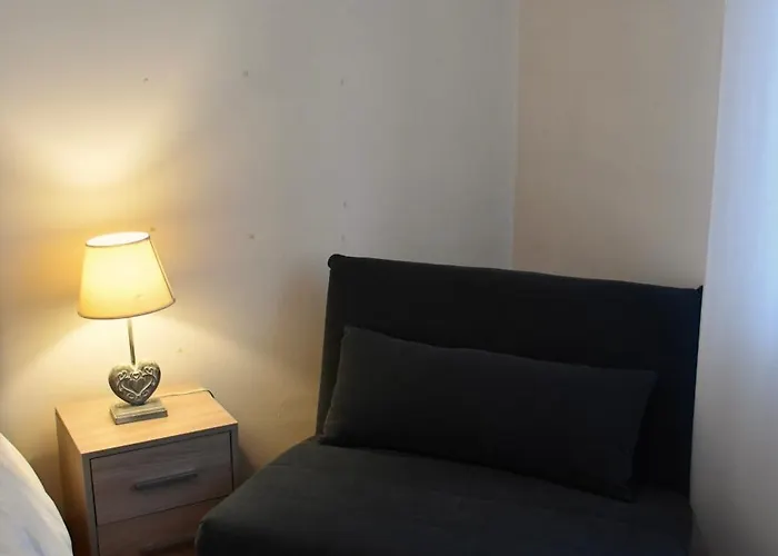 Trilocale Elegante A Centro Apartamento